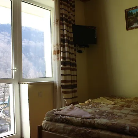 Inn Hotel Yaremche *