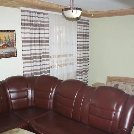 Inn Hotel Yaremche *